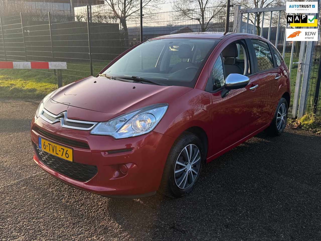 Citroën C3 - 1.0 VTi Attraction Airco NAP Trekhaak - AutoWereld.nl
