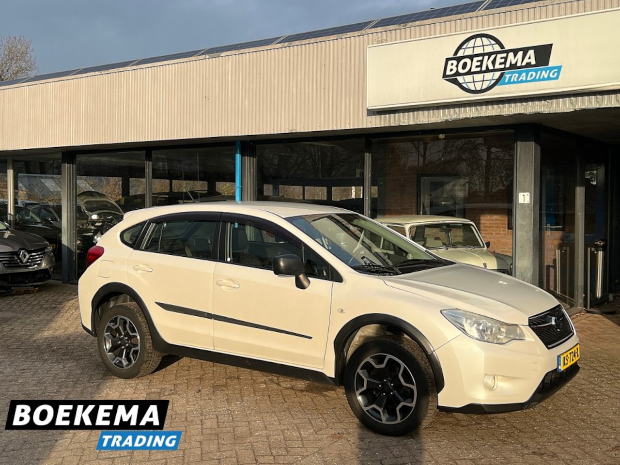 Subaru XV - 2.0D Luxury AWD Navi CLimate Stoelverw. Trekh. - AutoWereld.nl