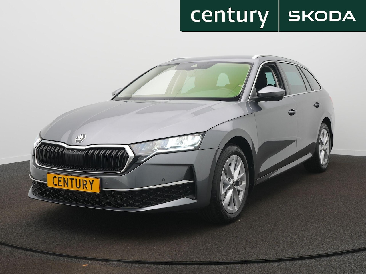 Skoda Octavia Combi - 1.5 TSI MHEV Selection / Acc / Camera / Elektr. klep - AutoWereld.nl