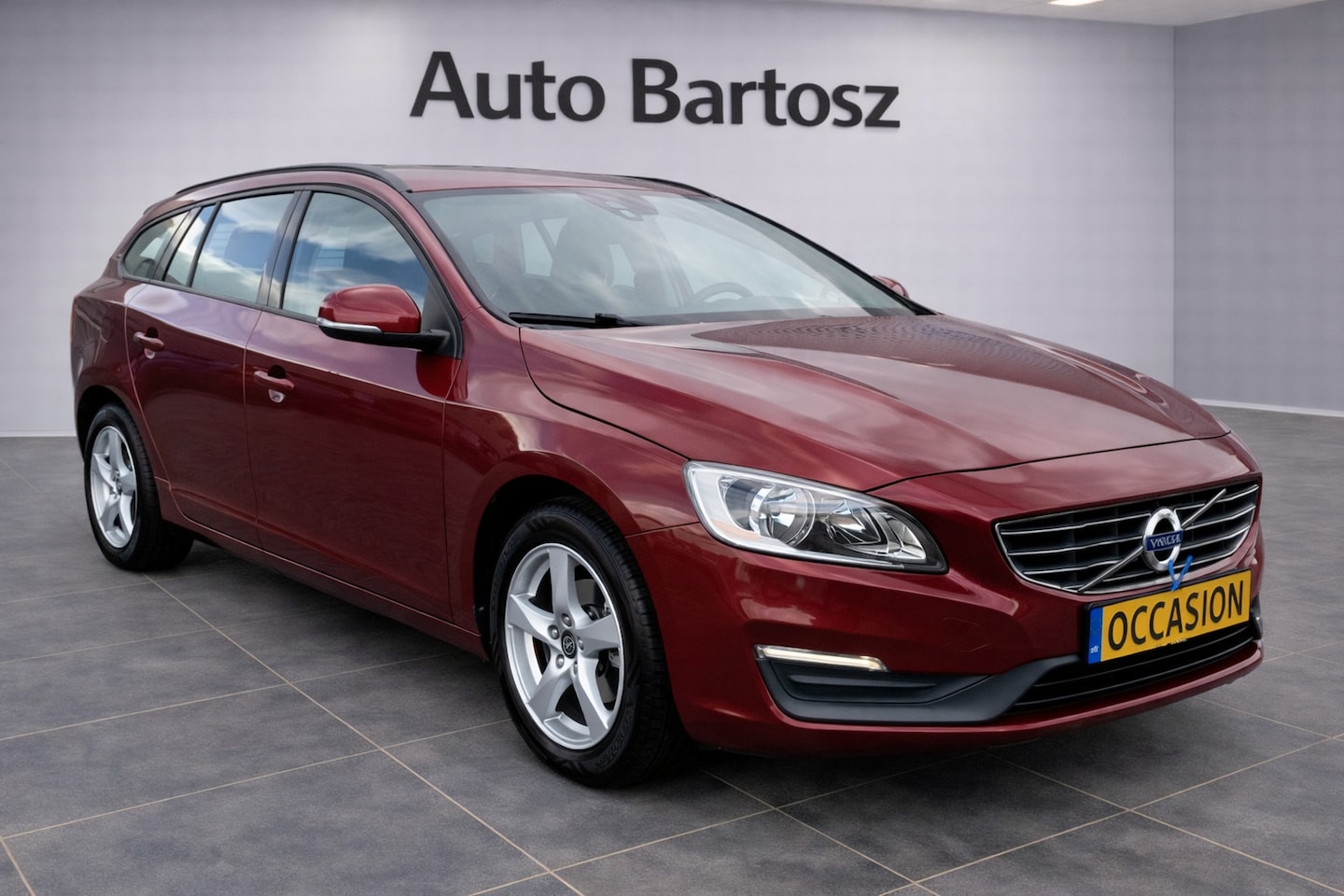 Volvo V60 - 1.6 D2 Momentum 1.6 D2 Momentum - AutoWereld.nl