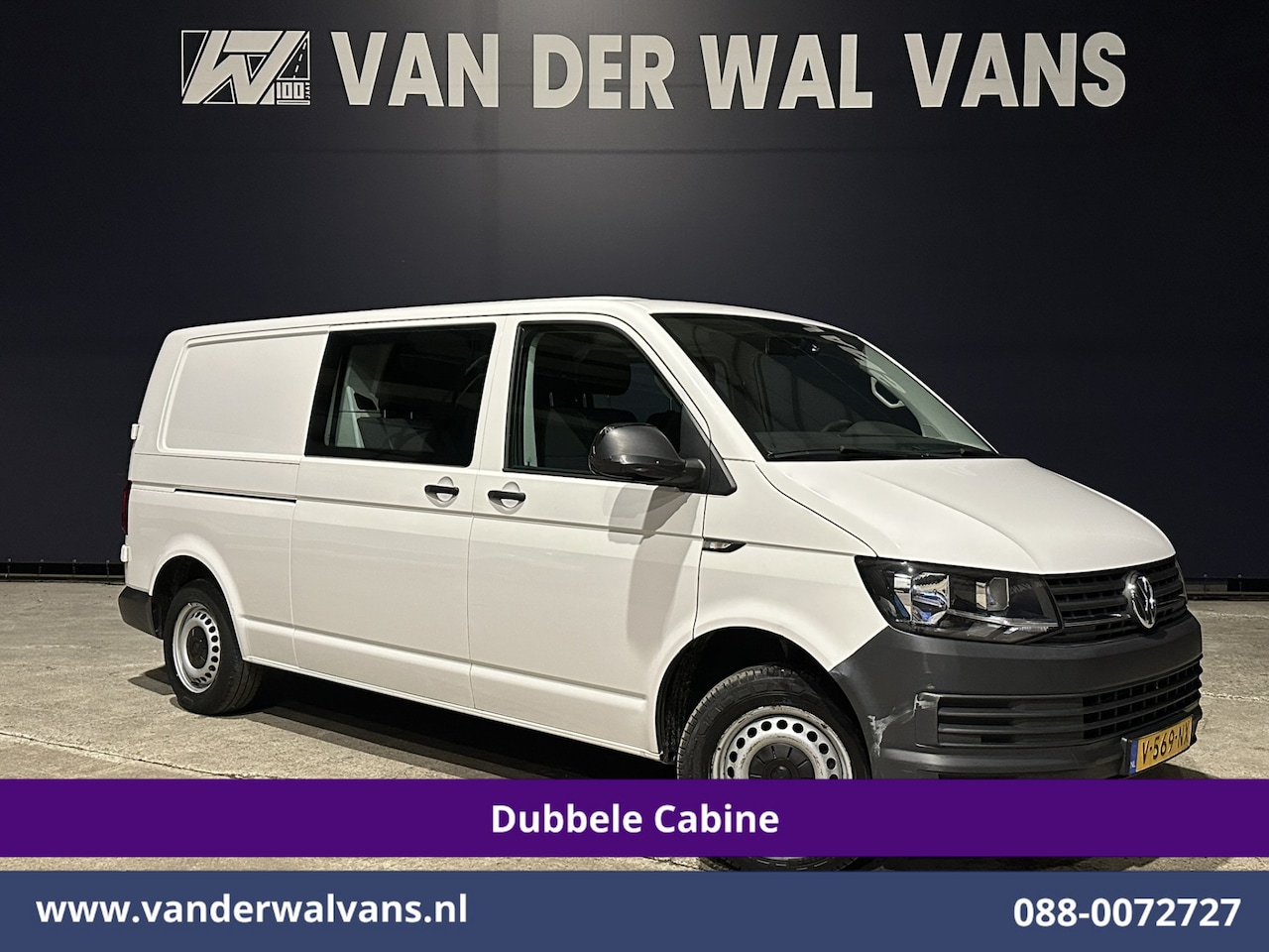 Volkswagen Transporter - 2.0 TDI 150pk L2H1 Dubbele cabine Euro6 Airco | 6-Zits | 2500kg Trekhaak | Navigatie | Cru - AutoWereld.nl