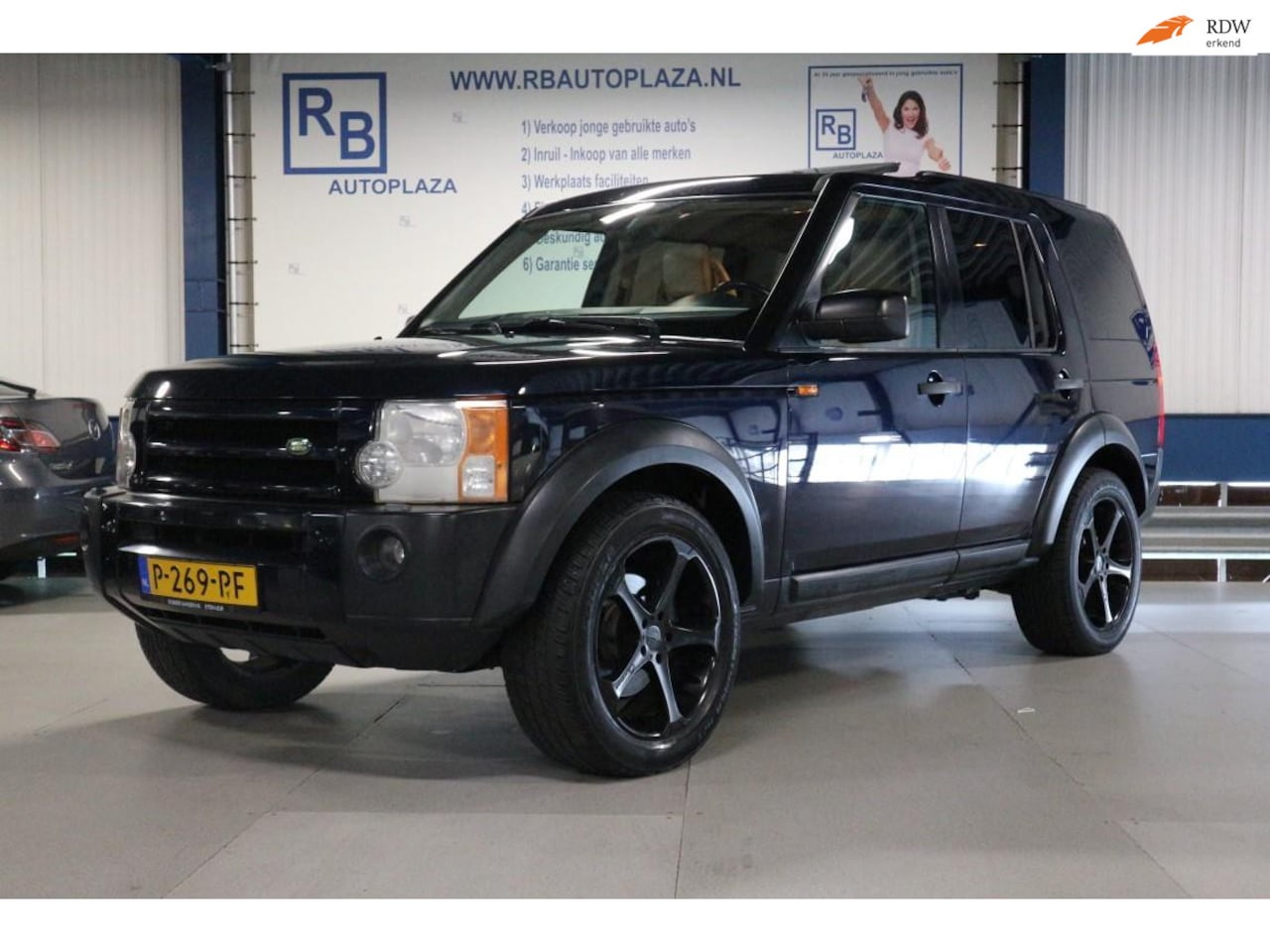 Land Rover Discovery - 4.4 V8 AUTOMAAT / 7 PERSOONS / YOUNGTIMER ! ! ! - AutoWereld.nl