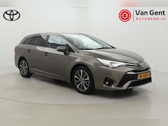 Toyota Avensis Touring Sports - 1.8 VVT-i Business Pro | Navigatie | LED | Cruise Control | Clima | Camera | 17 inch | Rij