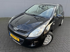 Hyundai i20 - 1.2i ActiveVersion Young*NEW APK*NAP*AIRCO*ELKT-RAAM
