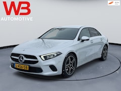 Mercedes-Benz A-klasse - 200 Premium Plus Cruise Clima Camera Burmester 18'' AMG met zgan all season