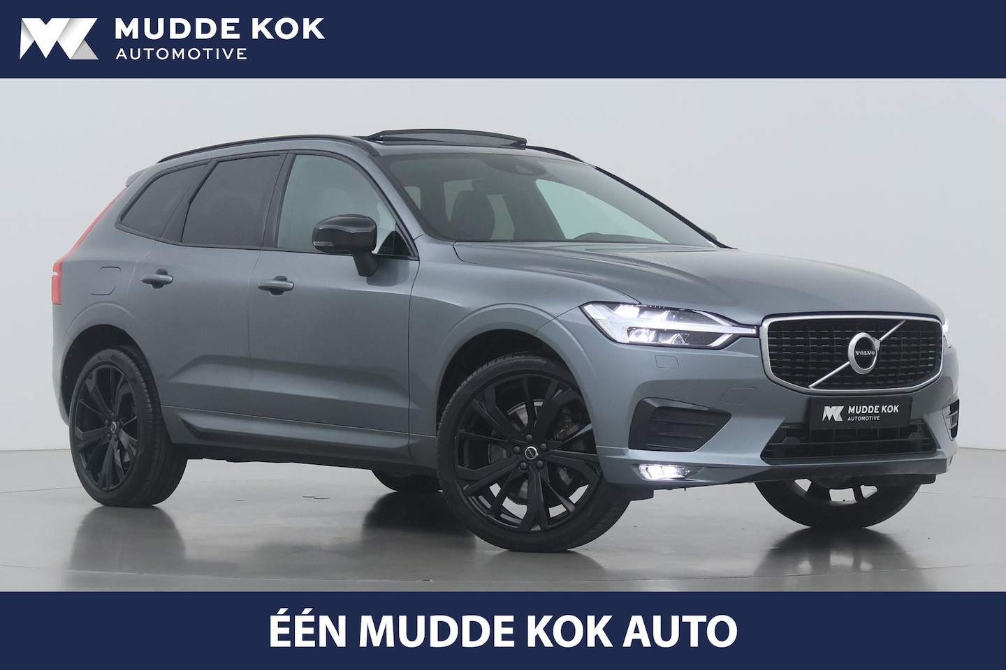 Volvo XC60 - T4 R-Design | Panoramadak | harman/kardon | Stoelverwarming | Keyless | Camera | Getint Gl - AutoWereld.nl