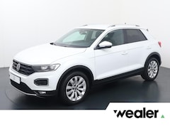 Volkswagen T-Roc - 1.5 TSI Sport | 150 PK | Automaat | Trekhaak | Achteruitrijcamera | Adaptive cruise contro