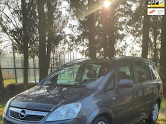 Opel Zafira - 2.2 Cosmo Automaat 7 persoons , leer