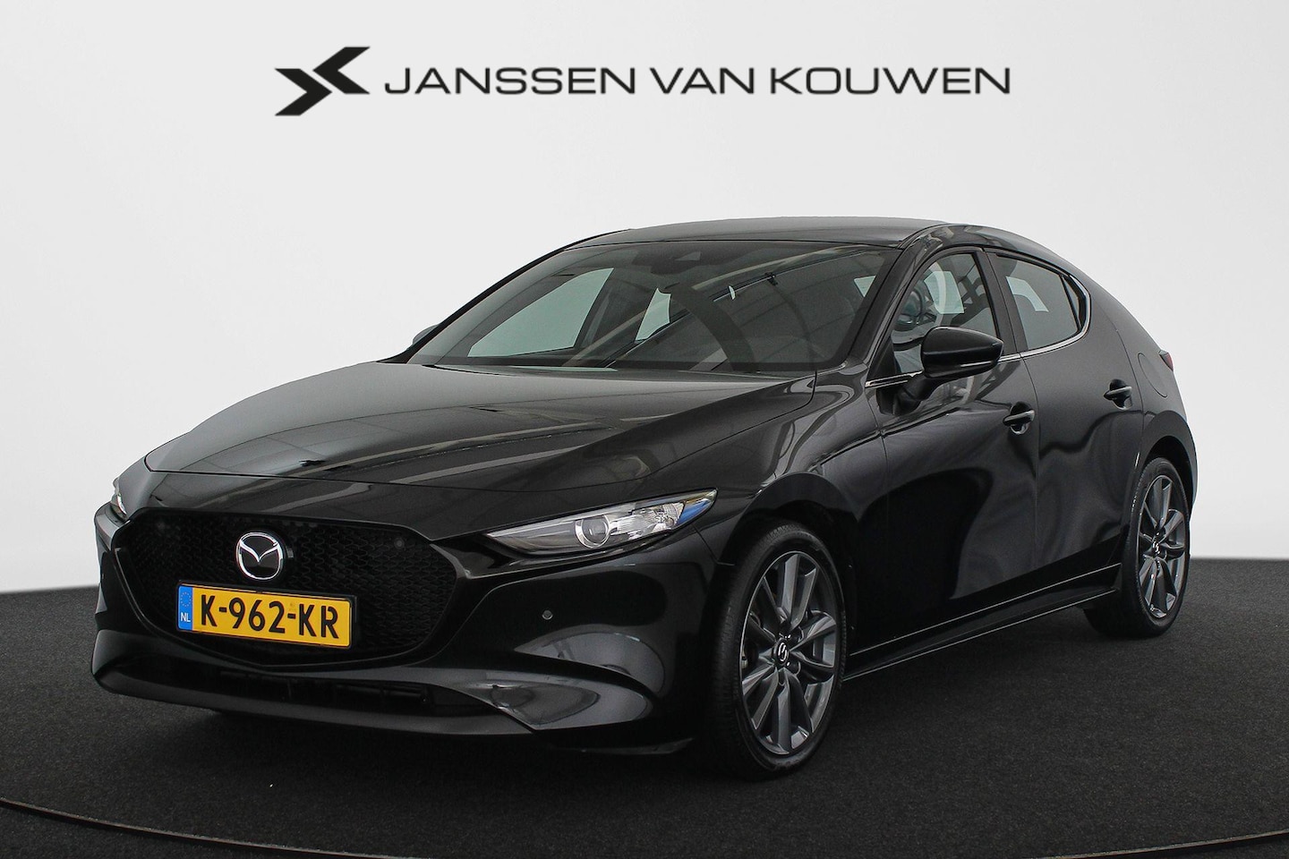 Mazda 3 - 2.0 e-SkyActiv-X M Hybrid 180 Comfort met Bose Leder Stoelverwarming Camera Carplay - AutoWereld.nl