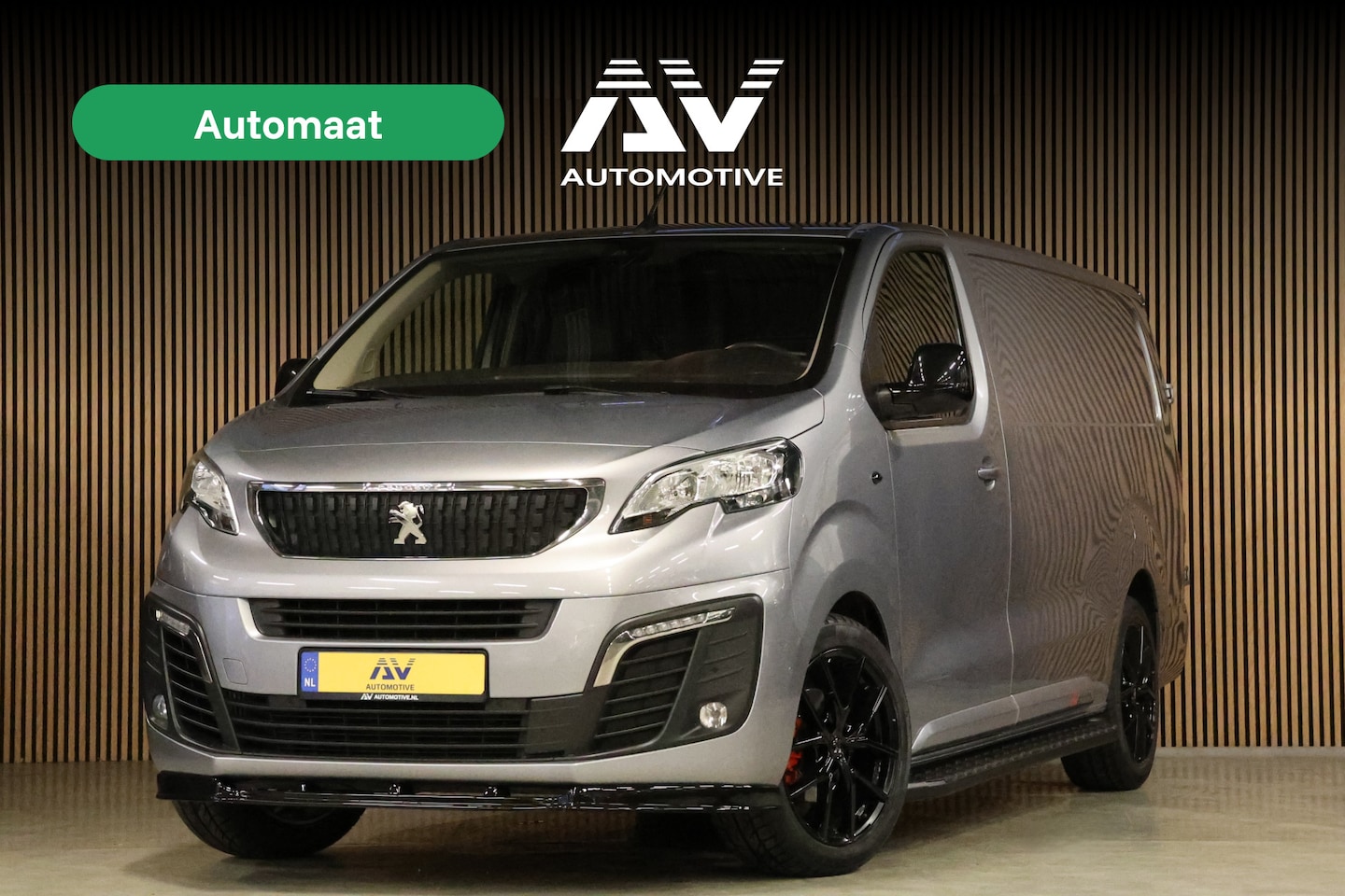 Peugeot Expert - 2.0 BlueHDI 180 | Navigatie | CarPlay | Camera | Lederen bekleding | Blind Spot | Betimmer - AutoWereld.nl