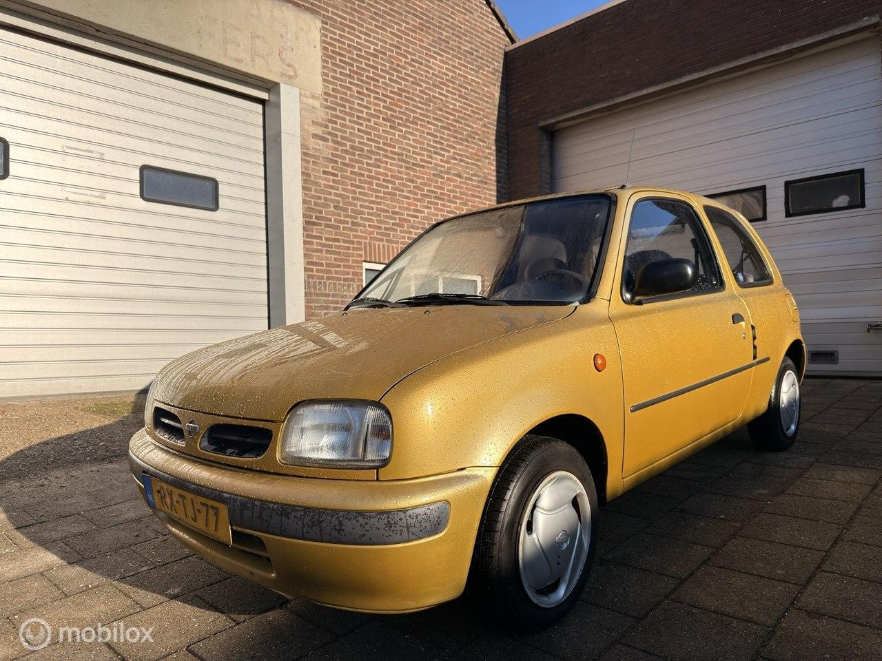 Nissan Micra - 1.0 Airco AUTOMAAT - AutoWereld.nl