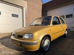 Nissan Micra - 1.0 Airco AUTOMAAT