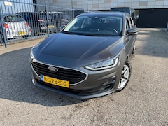 Ford Focus - 1.0 EcoBoost Connected