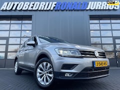 Volkswagen Tiguan - 1.5 TSI Comfortline Business NL.Auto/Virtual Cockpit/Trekhaak/Aut.Achterklep/1Ste Eigenaar