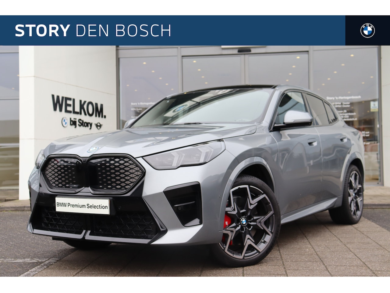 BMW iX2 - eDrive20 High Executive M Sport / Panoramadak / Sportstoelen / M Adaptief onderstel / Stuu - AutoWereld.nl