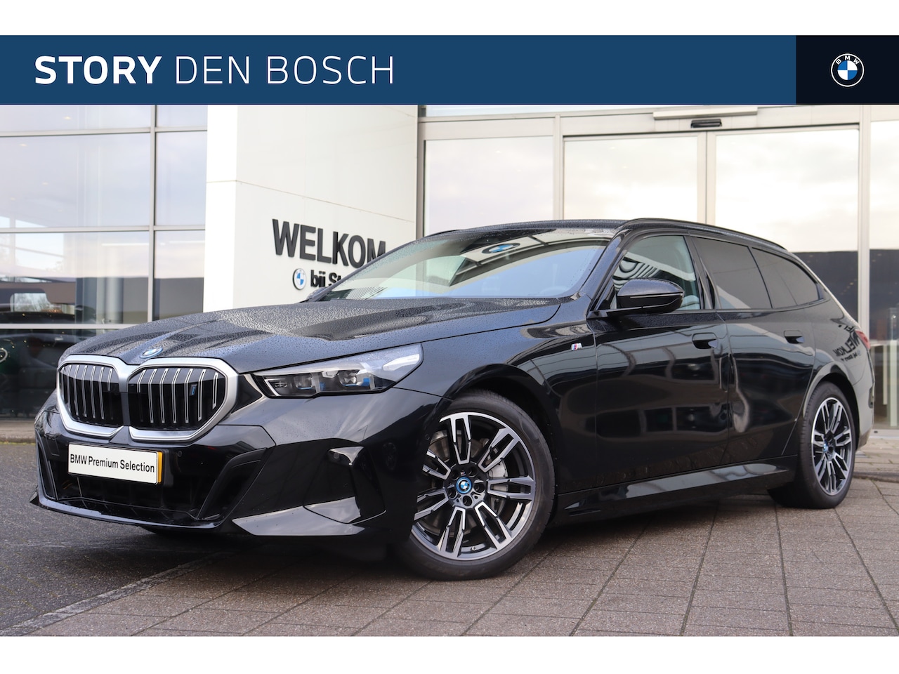 BMW i5 Touring - eDrive40 M Sport / Adaptieve LED / Parking Assistant / M Sportonderstel / Stoelverwarming - AutoWereld.nl