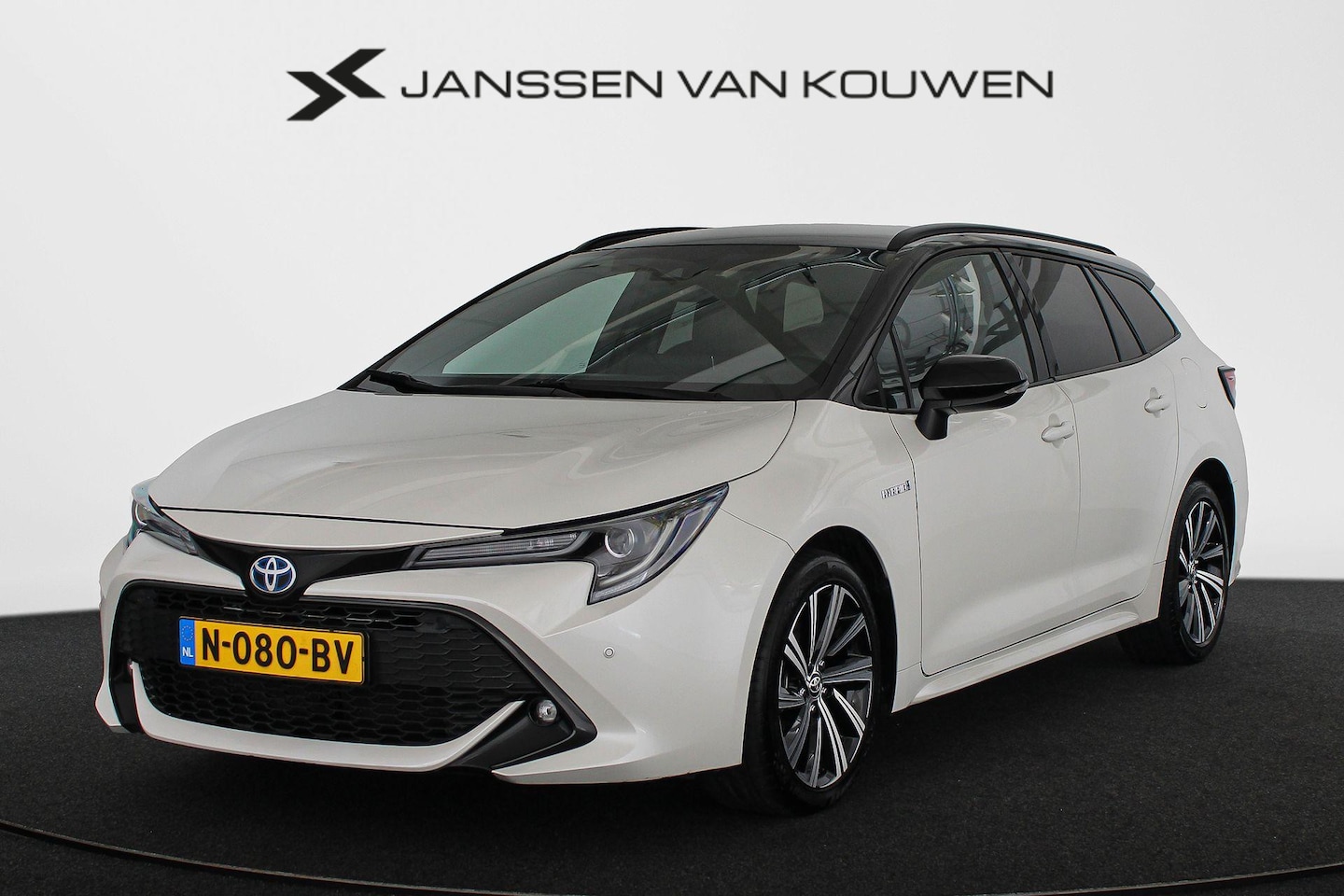 Toyota Corolla Touring Sports - 1.8 Hybrid Dynamic Stoelverwarming Clima Camera Keyless - AutoWereld.nl
