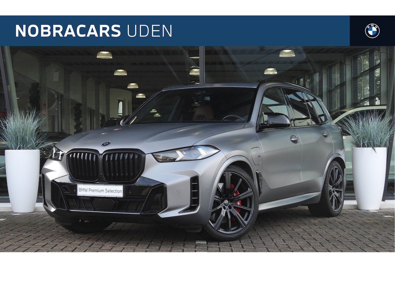 BMW X5 - xDrive50e High Executive M Sport Automaat / Panoramadak / Trekhaak / Bowers & Wilkins / M - AutoWereld.nl