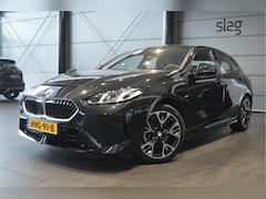 BMW 1-serie - 120 M Sport navi camera led pdc cruise 18 inch