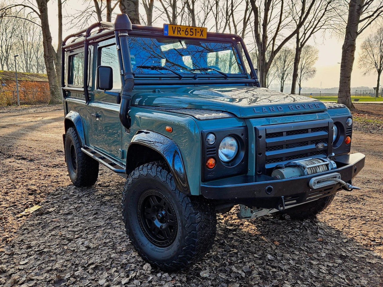 Land Rover Defender 90 - 2.4 TD SW 4-zits - AutoWereld.nl