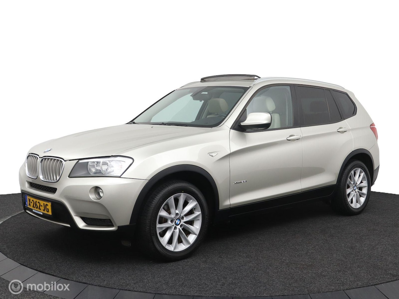 BMW X3 - xDrive28i High Executive 245PK Trekhaak Panoramadak - AutoWereld.nl