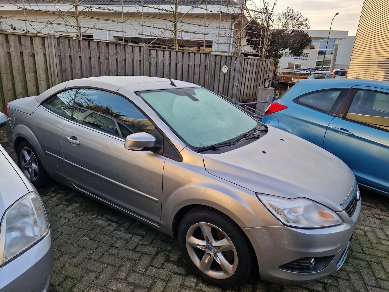 Ford Focus Coupé-Cabriolet - 1.6 Cool & Sound - AutoWereld.nl