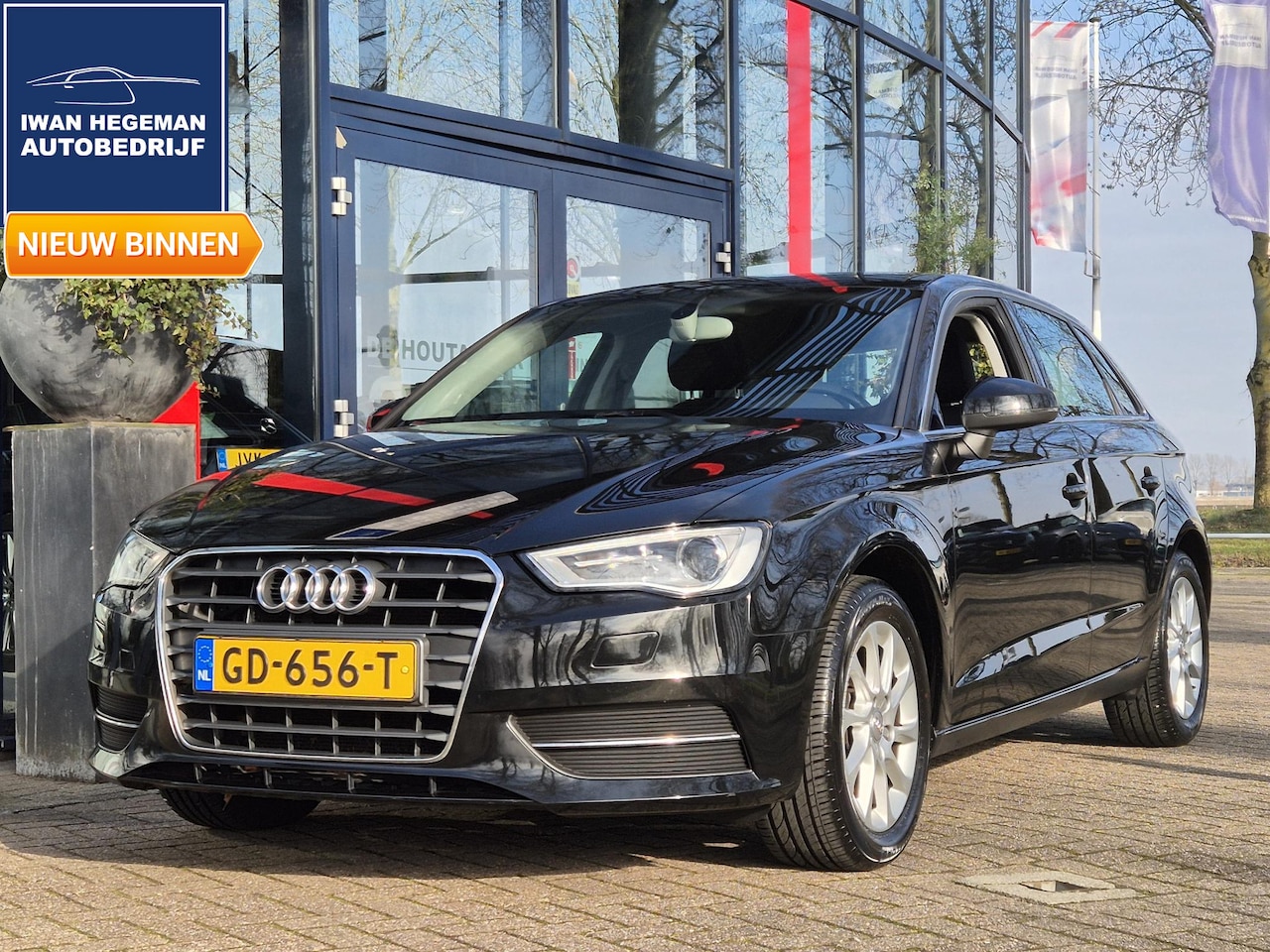 Audi A3 Sportback - 1.4 TFSI CoD 150PK Attraction | Navigatie | Climate Control | Trekhaak | Licht metalen vel - AutoWereld.nl