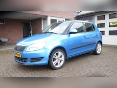 Skoda Fabia - 1.2 12 V COMFORTLINE AIRCO TREKHAAK LM VELG ALL SEASONS BANDEN