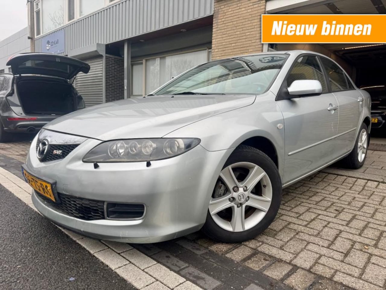 Mazda 6 - 2.0i Executive AUT LEER CLIMA ELRCTR. STOELEN NAP APK 2-2027 - AutoWereld.nl