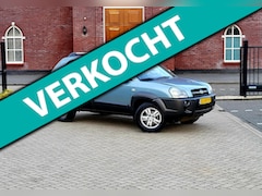 Hyundai Tucson - 2.0i Dynamic / Airco / Nap / Cruise control / 1e Eigenaar / Trekhaak