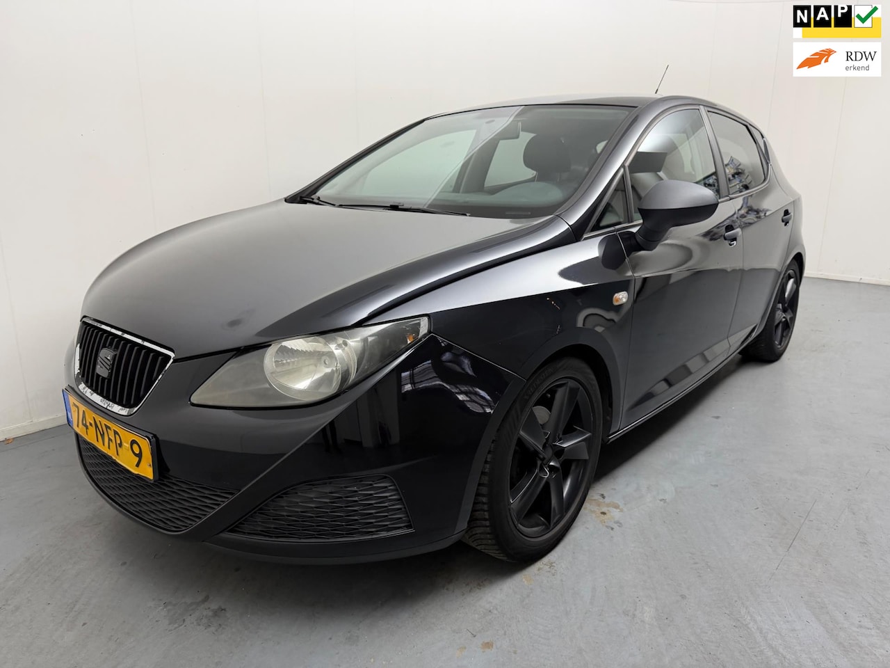 SEAT Ibiza - 1.2 Club # Airco # Lmv - AutoWereld.nl