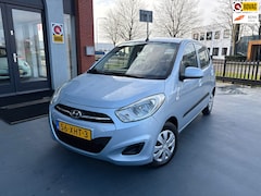 Hyundai i10 - 1.1 i-Drive Cool AIRCO 4SEASON BANDEN