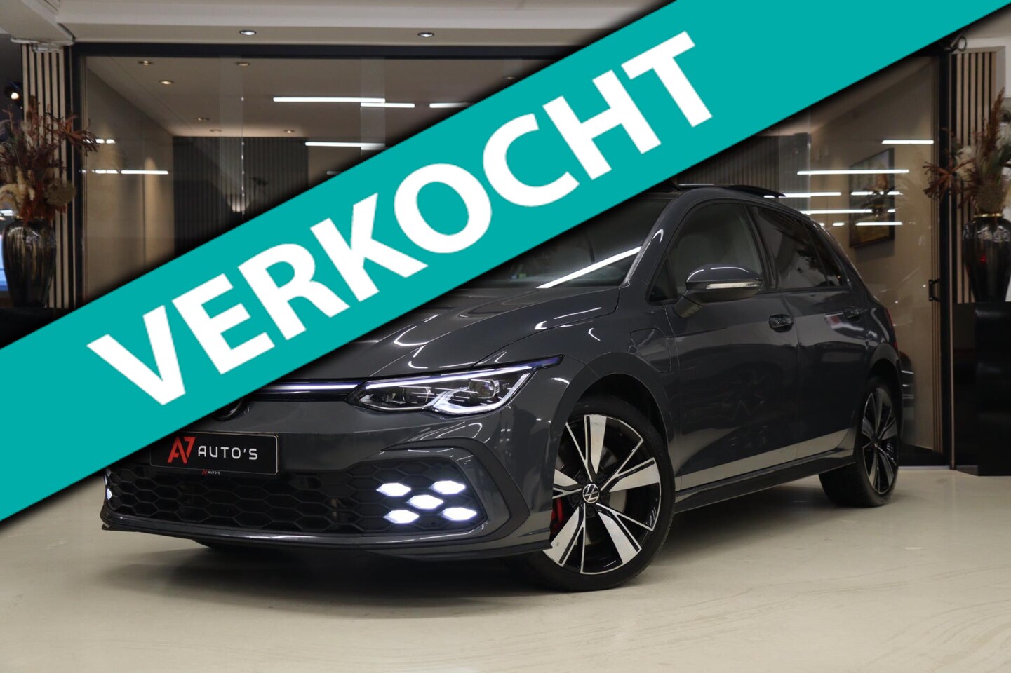 Volkswagen Golf - 1.4 eHybrid GTE / PANO/HUD/IQLIGHT/MEM/CARPLAY/VOL - AutoWereld.nl