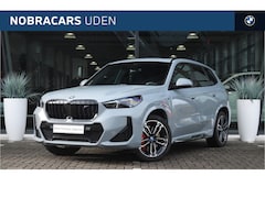 BMW X1 - xDrive25e M Sport Automaat / Panoramadak / Adaptieve LED / M Adaptief onderstel / Head-Up