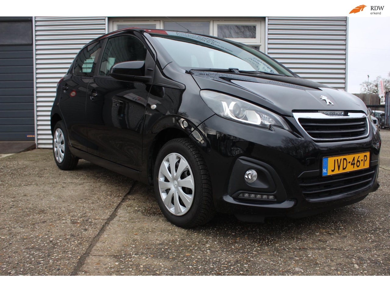 Peugeot 108 - 1.0 e-VTi Envy 1.0 e-VTi Envy 5-deurs, 70dkm! airco, boekjes, 2x sleutel, led, nieuwe apk, incl. afleveri - AutoWereld.nl