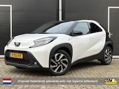 Toyota Aygo X - 1.0 VVT-i MT Pulse | Bi-Tone | Climate control | Achteruitrijcamera | Carplay | NL-auto
