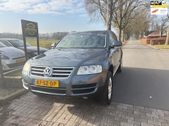 Volkswagen Touareg - 3.2 V6 BOMVOL, AIRCO, LEER, PDC, STOELVERWARMING, NAVI, TREKHAAK