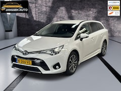 Toyota Avensis Touring Sports - 1.8 VVT-i SkyView Edition | Navi | DAB | Stoelverwarming | Trekhaak