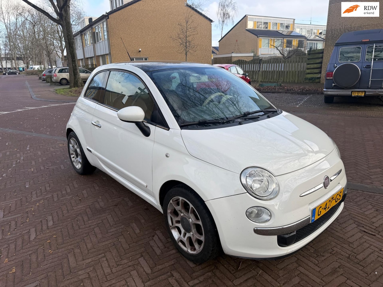 Fiat 500 - Panorama dak / Nieuwe koppeling / Leuke auto - AutoWereld.nl