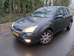 Ford Focus - 1.6-16V Futura | Airco Nu € 999,