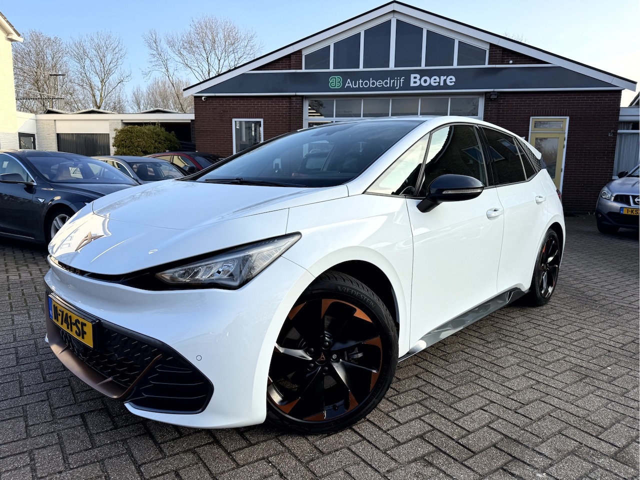 CUPRA Born - Adrenaline One 62 kWh SOH 93.3% Camera, 19''Lmv, Carplay/Android - AutoWereld.nl