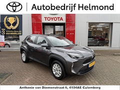 Toyota Yaris Cross - 1.5 Hybrid Active Adaptieve cruise control | Achteruitrij camera | Navigatie Apple CarPlay