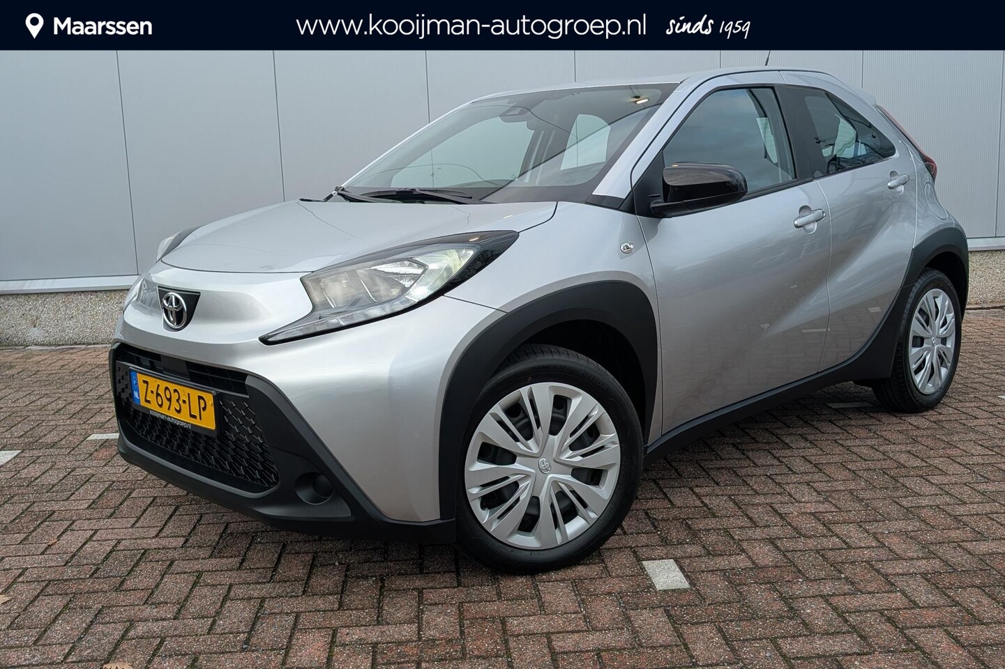 Toyota Aygo X - 1.0 VVT-i MT Play Apple Carplay | Metallic lak | Achteruitrijcamera - AutoWereld.nl