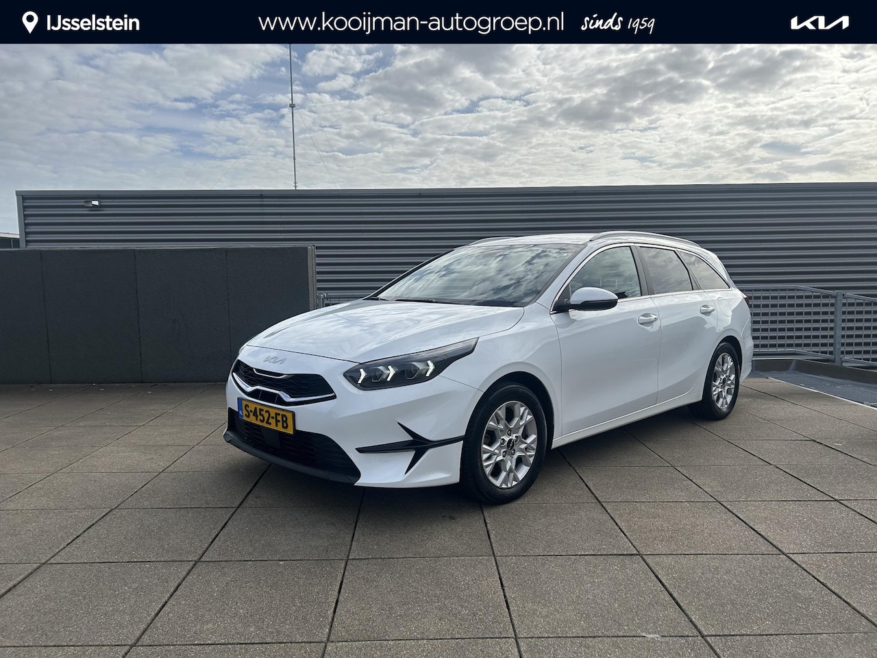 Kia Cee'd Sportswagon - Ceed 1.5 T-GDi DynamicPlusLine 6-BAK TREKHAAK / ACHTERUITRIJCAMERA / KEYLESS - AutoWereld.nl