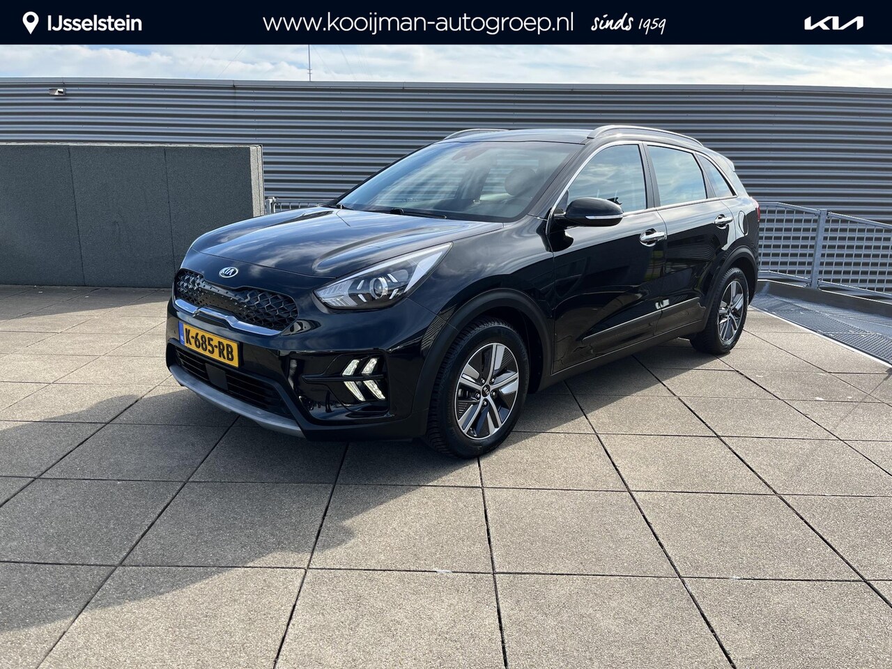 Kia Niro - 1.6 GDi Hybrid DynamicLine ACHTERUITRIJCAMERA / HALF LEDER / NAVIGATIE - AutoWereld.nl