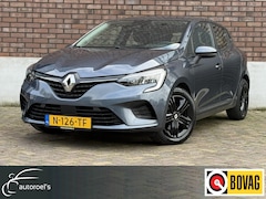 Renault Clio - 1.6 E-Tech Hybrid 140 / Apple-Carplay - Android / ALL-Season / 1e Eigenaar / NED-Clio / PD