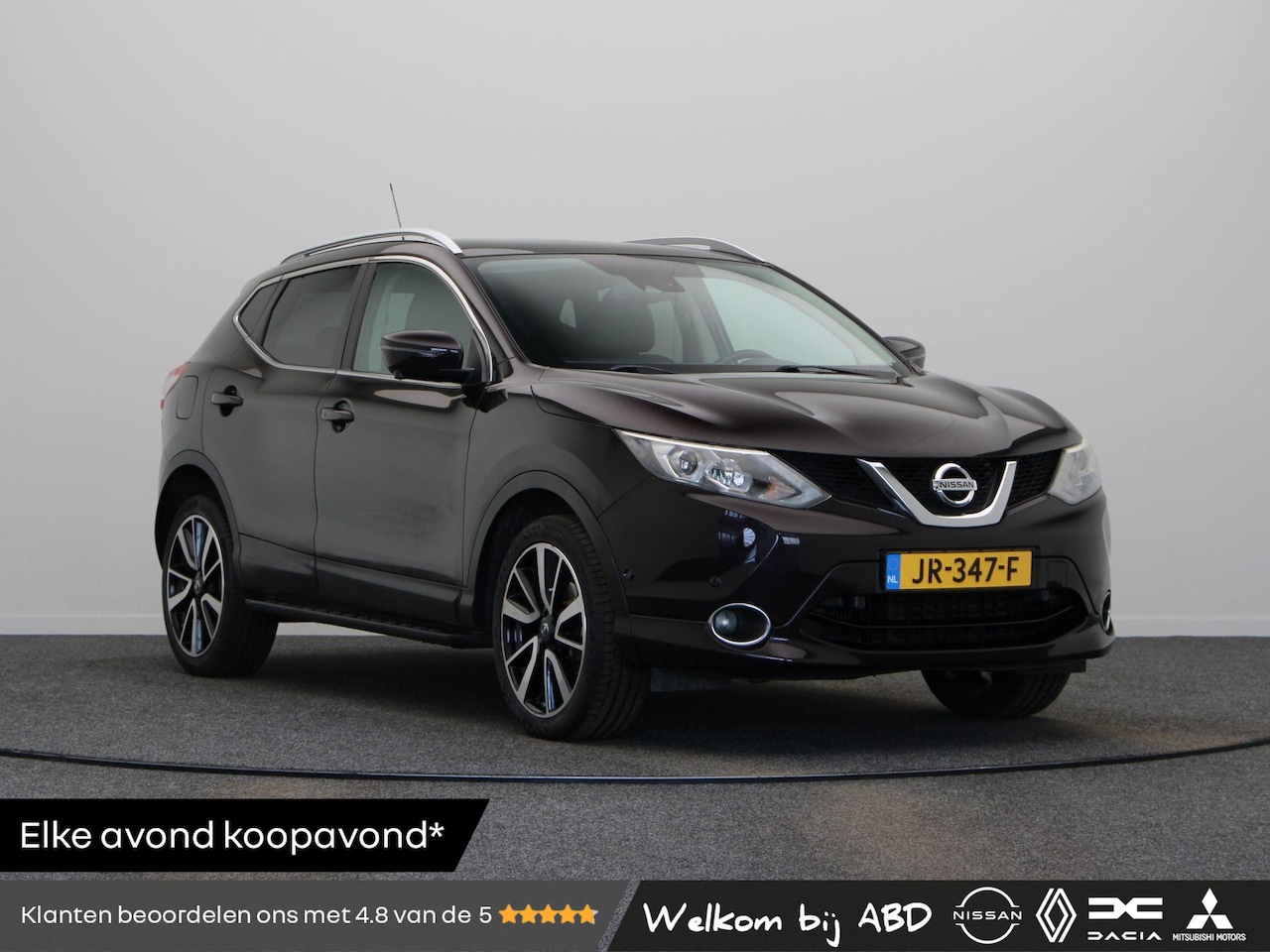 Nissan Qashqai - 1.6 Tekna | Sidesteps | Stoelverwarming | Panoramadak | Rondomzicht Camera | - AutoWereld.nl