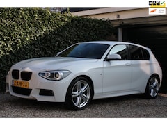 BMW 1-serie - 116i Executive | M- pakket | Stoelverwarming | Xenon | Keyless entry