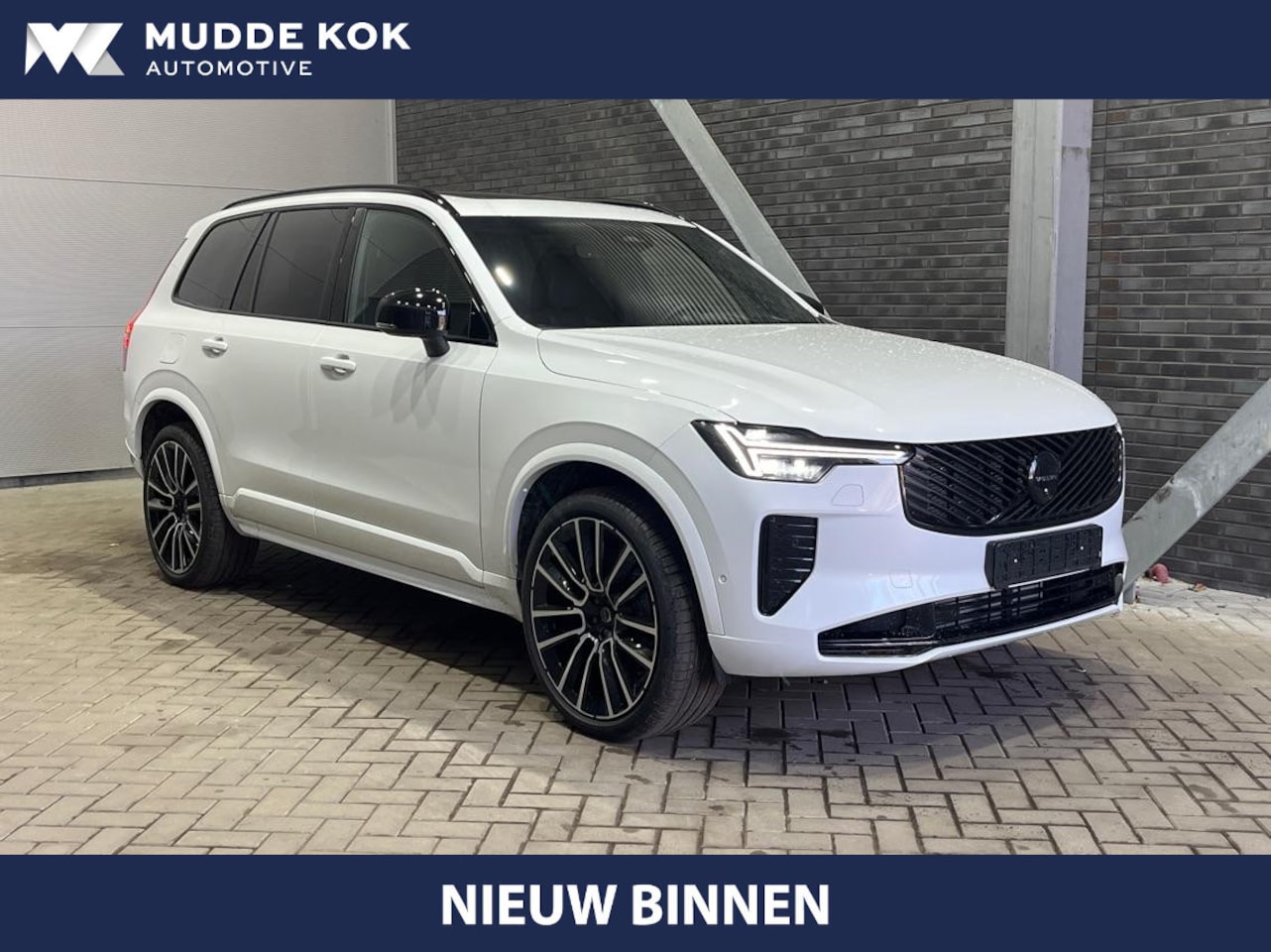Volvo XC90 - T8 Plug-in hybrid Ultra Black Edition | Luchtvering | Bowers & Wilkins | Massage+Ventilati - AutoWereld.nl