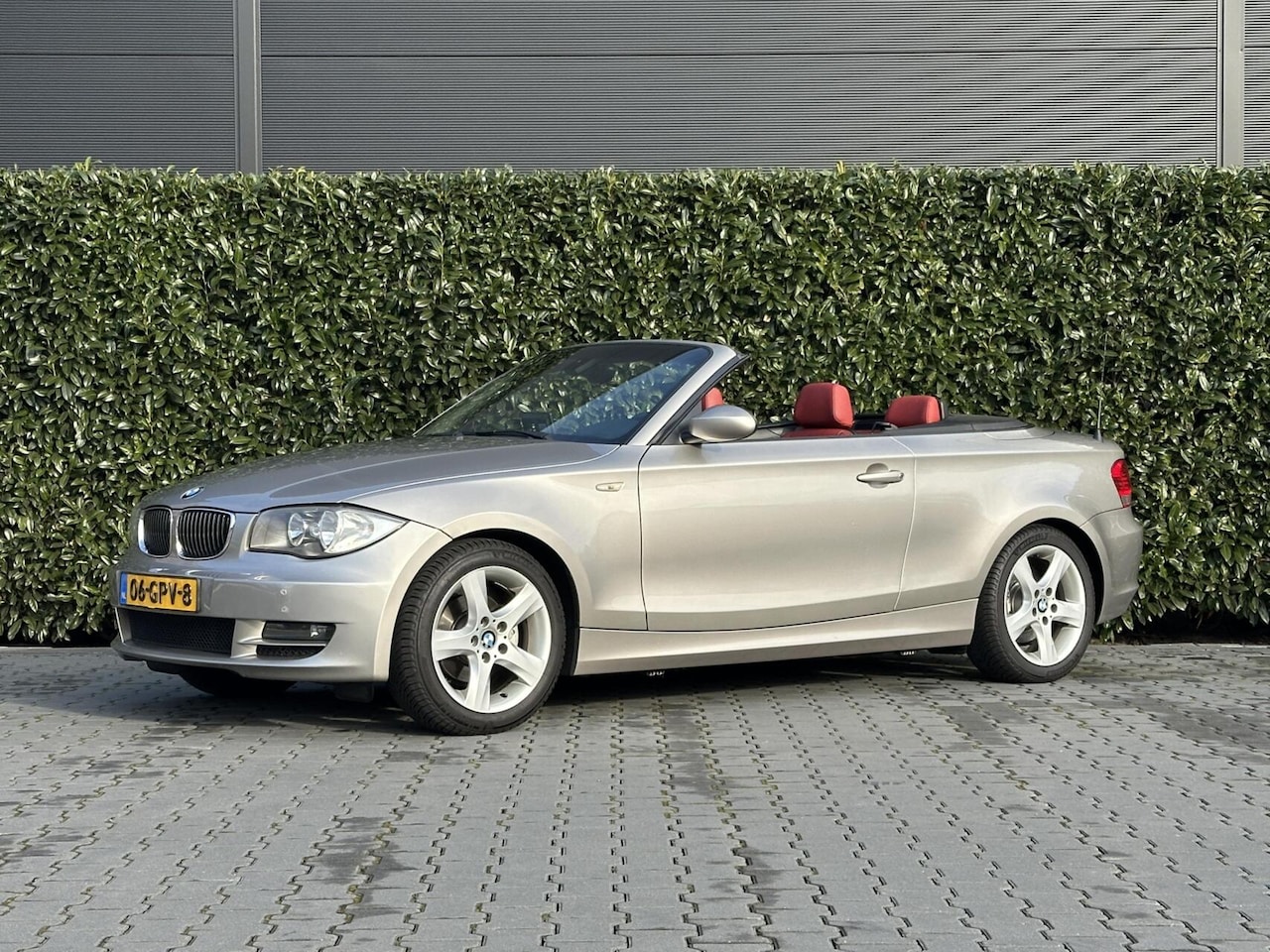 BMW 1-serie Cabrio - 118i Executive 118i Executive, NL AUTO, NAP LOGISCH, LEDER, AIRCO, LICHTMETAAL 17" - AutoWereld.nl